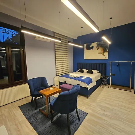 Jirhouse Sarikoesk Szálloda 3*