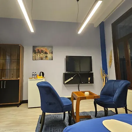 Jirhouse Sarikoesk